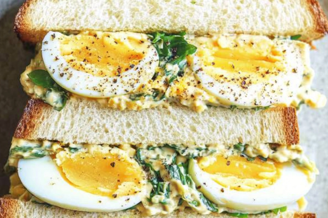 1eveillez-vos-papilles-avec-mon-sando-aux-oeufs